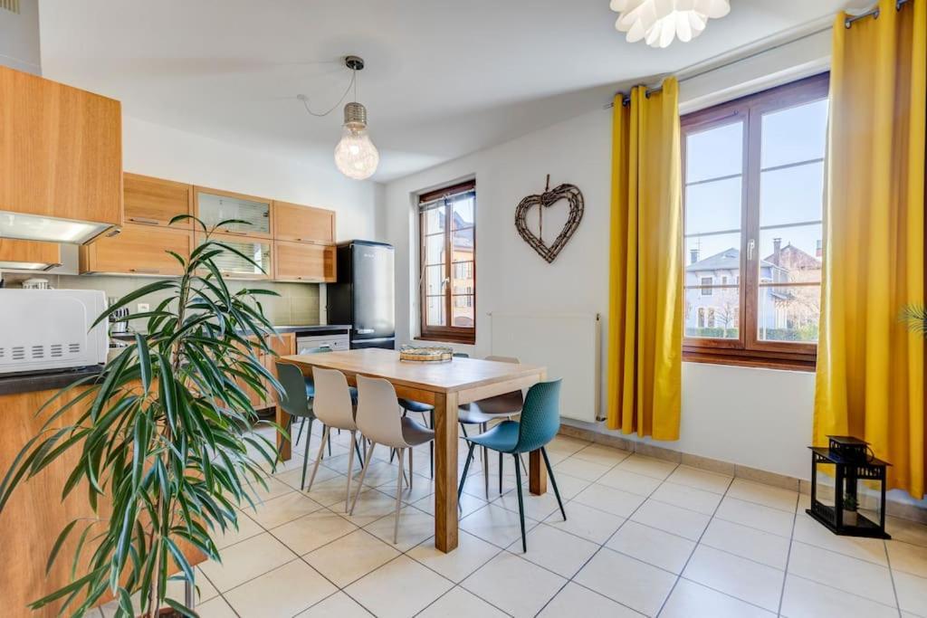 Vecchia Citta Cote Vieille Ville # Yolo Alp Home อานซี ภายนอก รูปภาพ